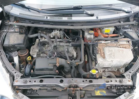 2012 Toyota Prius C Three from USA, damaged, VIN JTDKDTB37C1000808